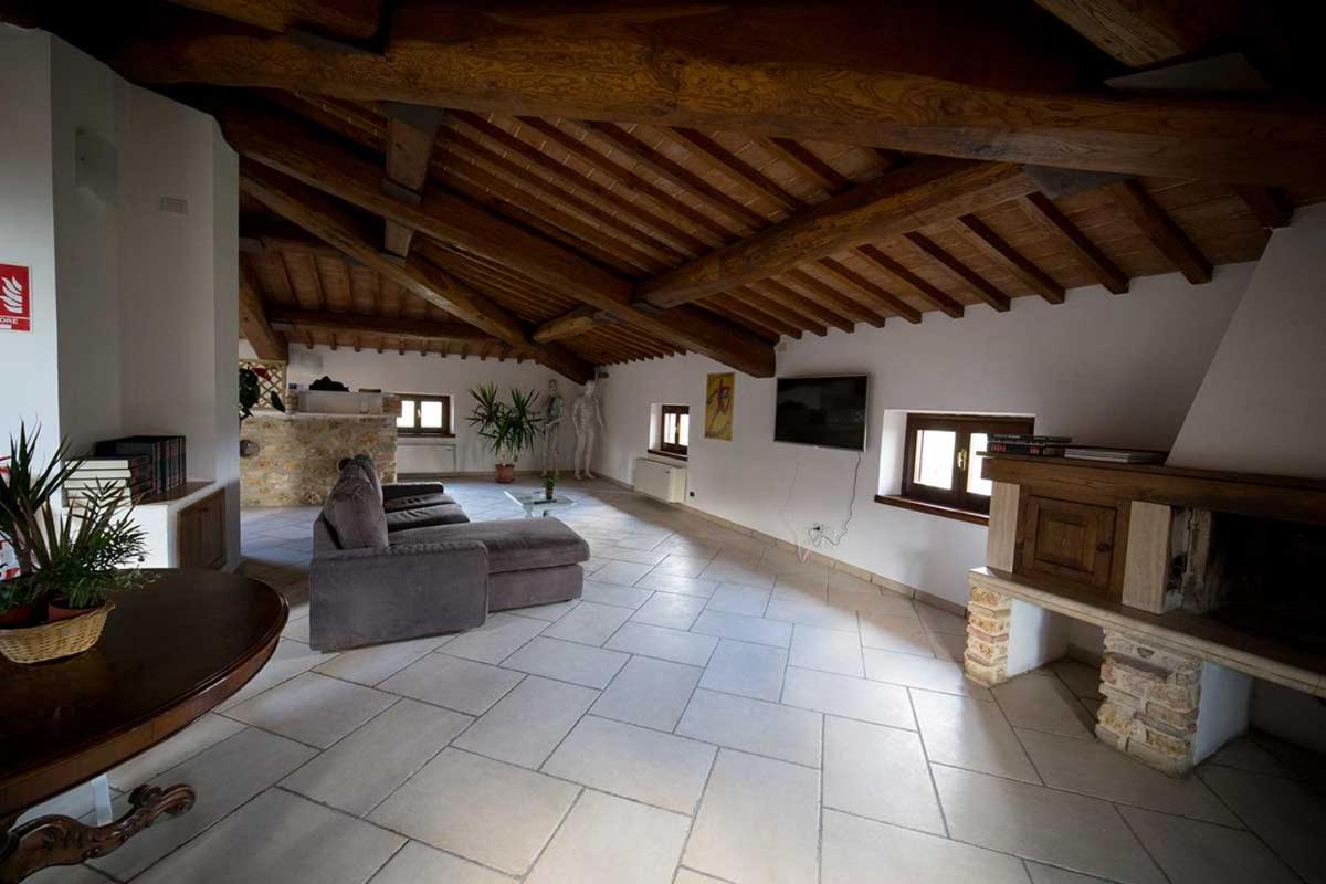 Casolar Del Pellegrino Bed & Breakfast